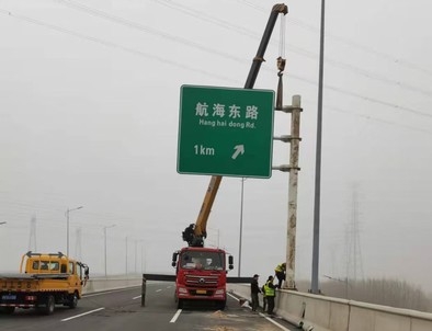 太原太原悬臂式交通标志杆