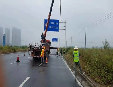 太原太原专业道路标牌施工